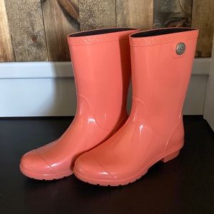 Salmon Ugg Sienna Rain Boots